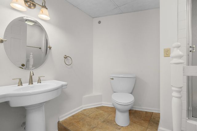 2411 Woolson Road, Chattanooga, TN 37406