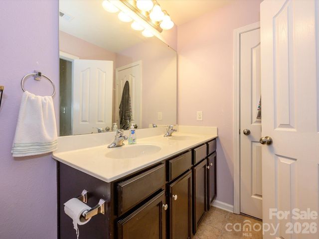 11819 Paver Lane, Midland, NC 28107