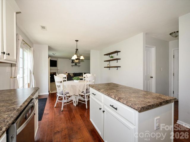 11819 Paver Lane, Midland, NC 28107