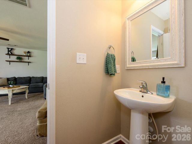 11819 Paver Lane, Midland, NC 28107