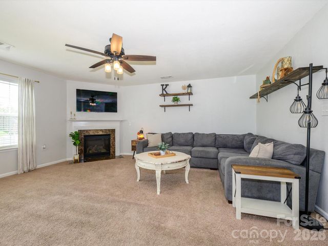 11819 Paver Lane, Midland, NC 28107