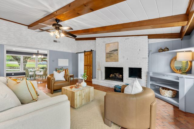 3909 Clayton Road E, Fort Worth, TX 76116