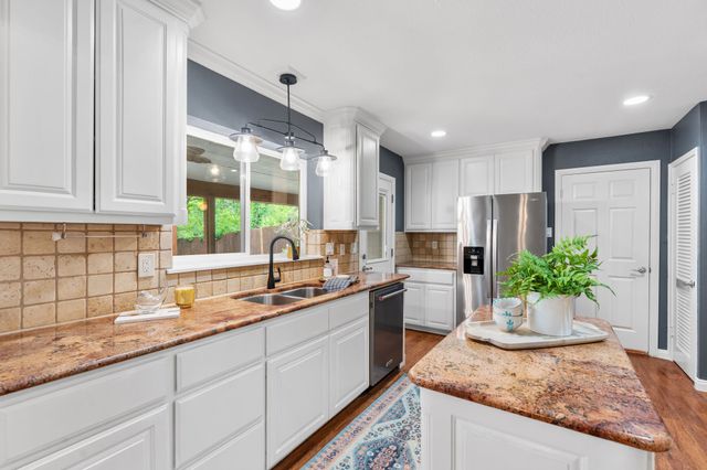 3909 Clayton Road E, Fort Worth, TX 76116