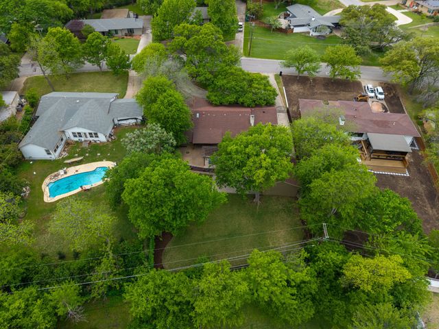 3909 Clayton Road E, Fort Worth, TX 76116