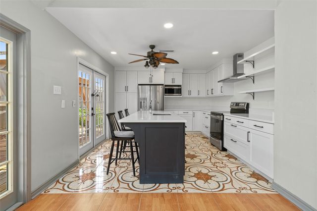1513 Beaconshire Road, Houston, TX 77077