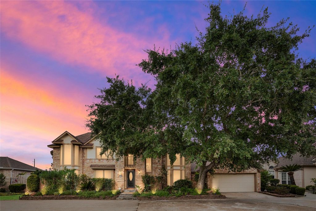 1513 Beaconshire Road, Houston, TX 77077