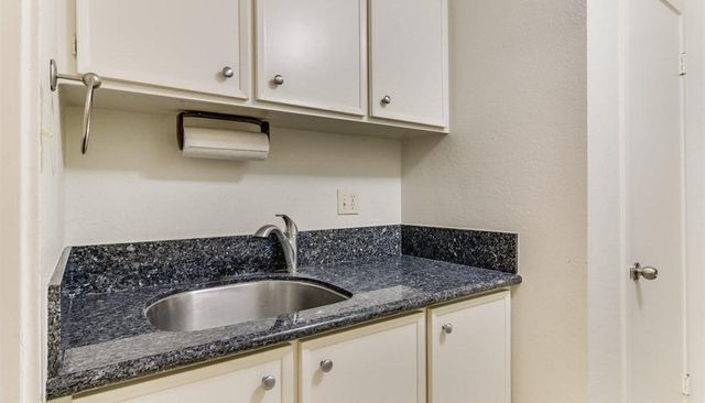 11602 Applewood Street, Houston, TX 77024