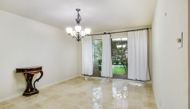 11602 Applewood Street, Houston, TX 77024