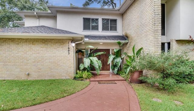 11602 Applewood Street, Houston, TX 77024