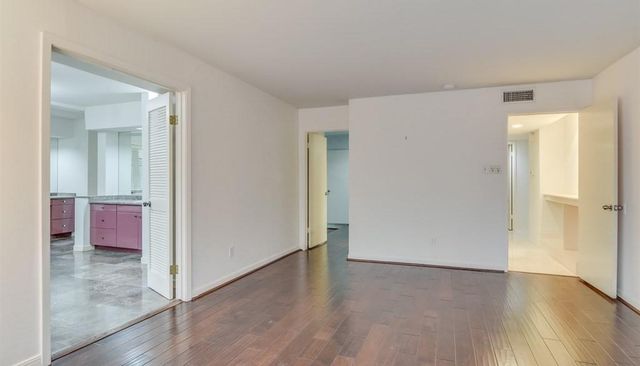 11602 Applewood Street, Houston, TX 77024
