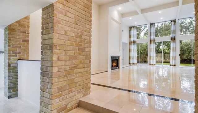 11602 Applewood Street, Houston, TX 77024