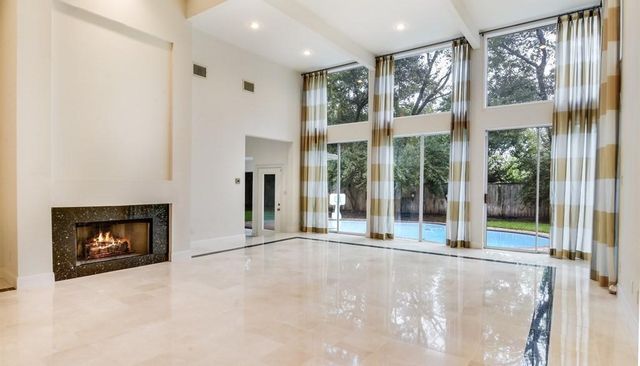 11602 Applewood Street, Houston, TX 77024