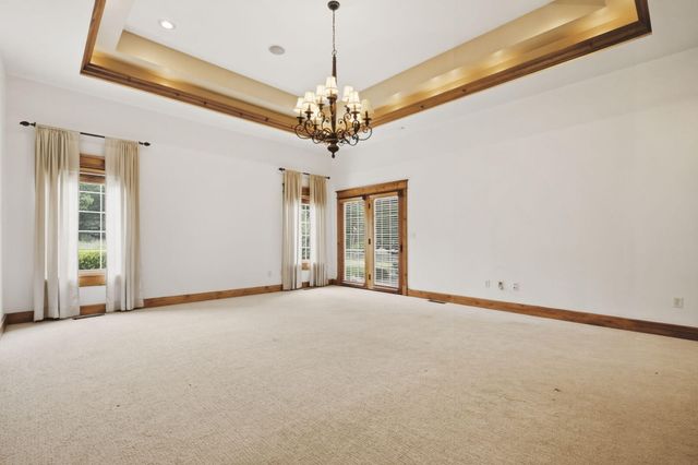 5325 E Farm Rd 142, Springfield, MO 65809