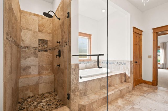 5325 E Farm Rd 142, Springfield, MO 65809