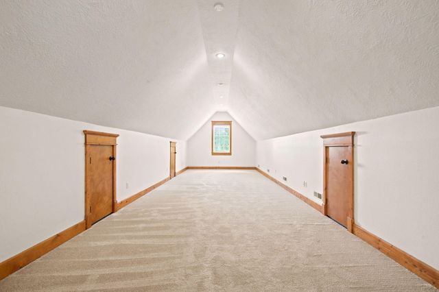 5325 E Farm Rd 142, Springfield, MO 65809