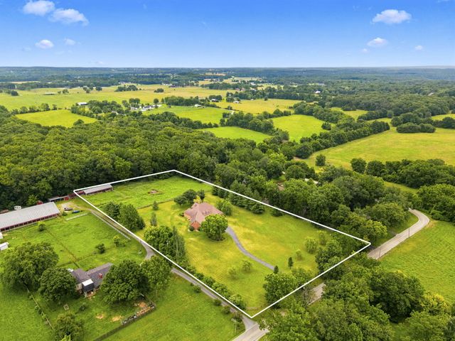 5325 E Farm Rd 142, Springfield, MO 65809