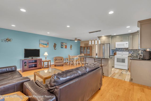 113 Wharfside Drive, Monmouth Beach, NJ 07750