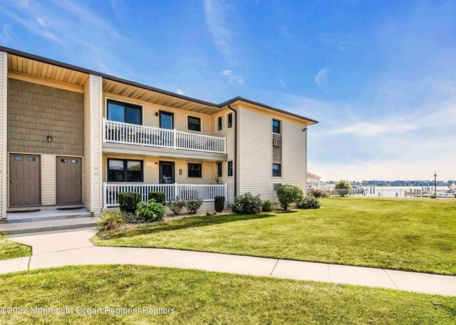 113 Wharfside Drive, Monmouth Beach, NJ 07750