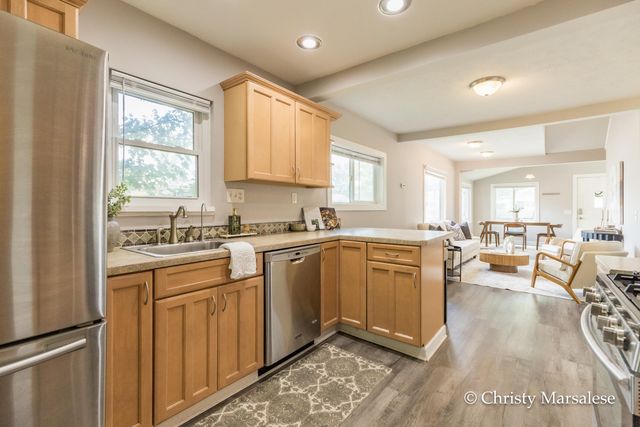 120 34th Street Se, City Of Wyoming, MI 49548