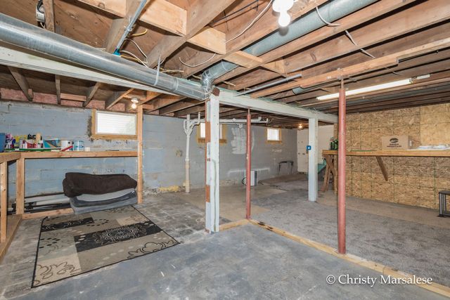 120 34th Street Se, City Of Wyoming, MI 49548