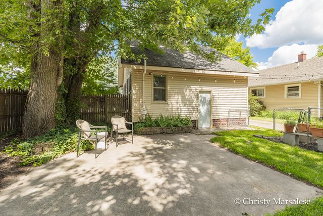 120 34th Street Se, City Of Wyoming, MI 49548