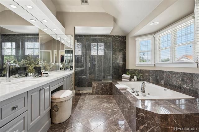 2960 E 4th Avenue, Denver, CO 80206