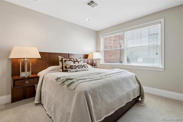 2960 E 4th Avenue, Denver, CO 80206