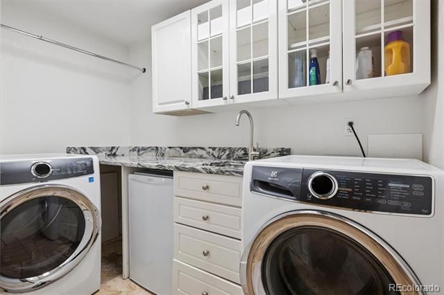2960 E 4th Avenue, Denver, CO 80206