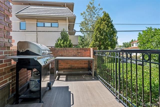 2960 E 4th Avenue, Denver, CO 80206