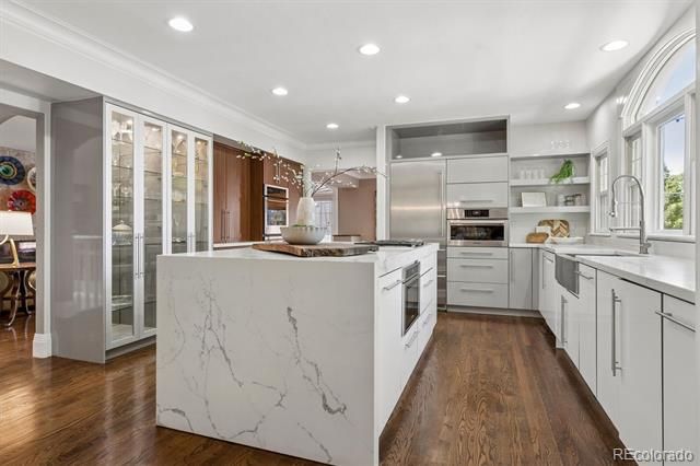 2960 E 4th Avenue, Denver, CO 80206