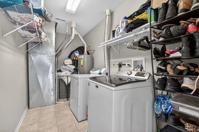 2263 Gallant Fox Circle, Montgomery, IL 60538