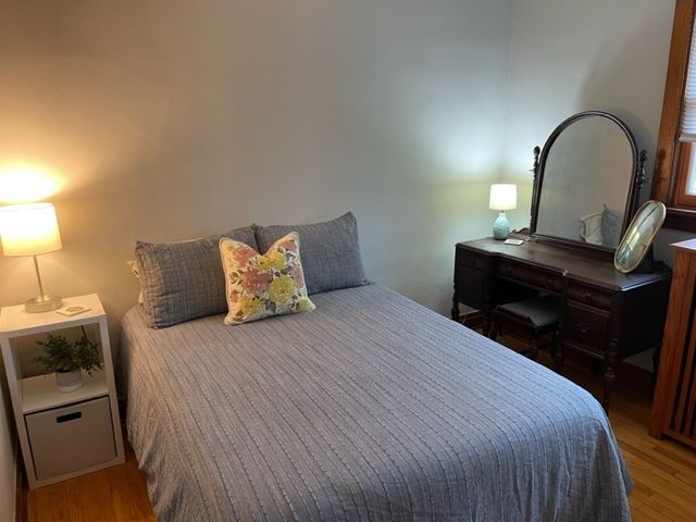 1121 S East Avenue 2, Oak Park, IL 60304