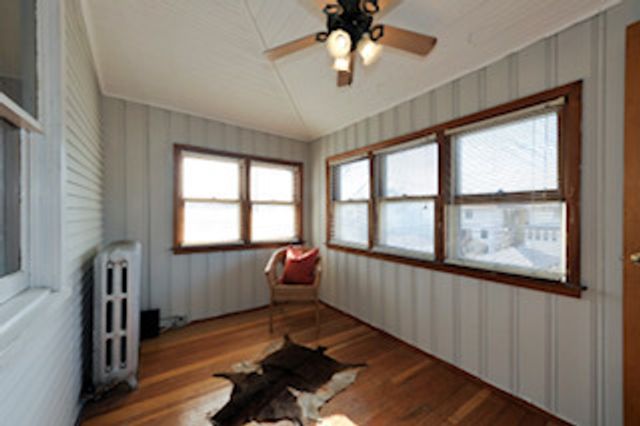 1121 S East Avenue 2, Oak Park, IL 60304