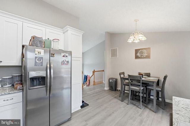 219 HOLLYSIDE DR, Ruther Glen, VA 22546