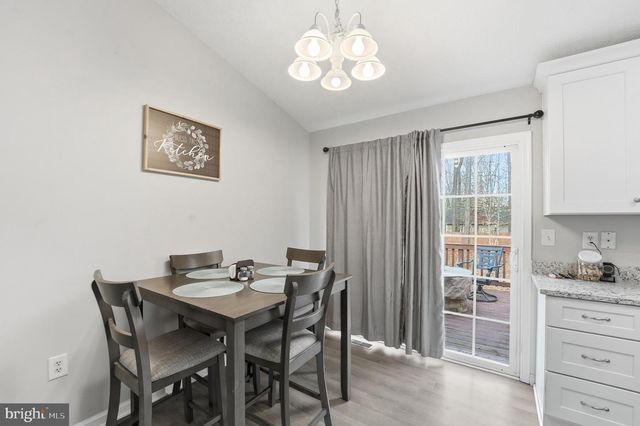 219 HOLLYSIDE DR, Ruther Glen, VA 22546