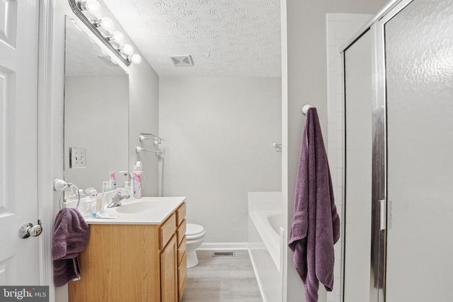 219 HOLLYSIDE DR, Ruther Glen, VA 22546