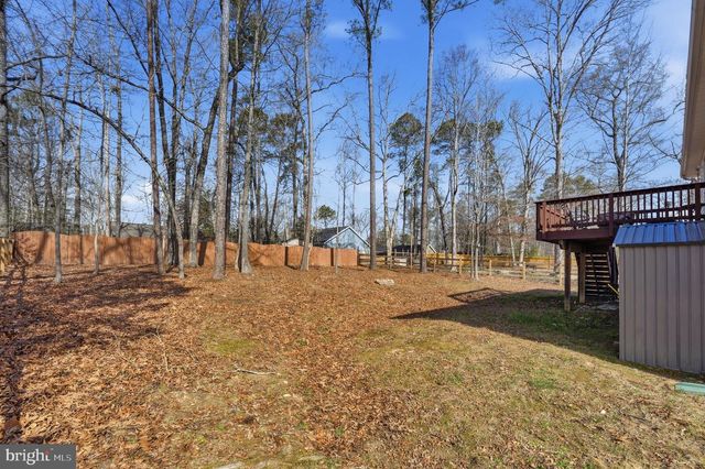 219 HOLLYSIDE DR, Ruther Glen, VA 22546