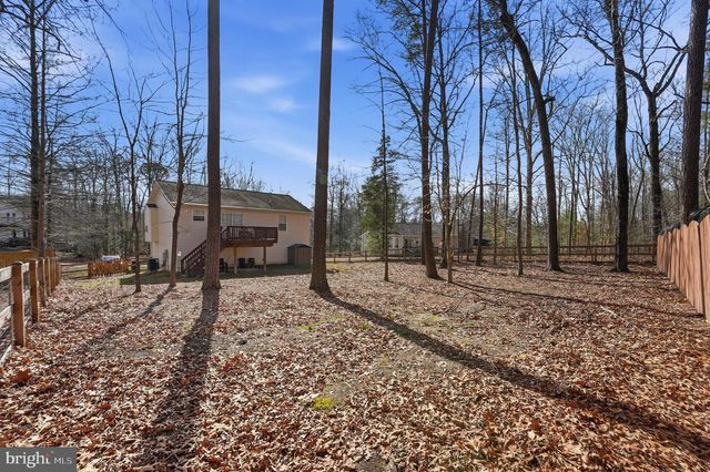 219 HOLLYSIDE DR, Ruther Glen, VA 22546