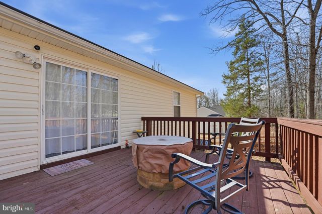 219 HOLLYSIDE DR, Ruther Glen, VA 22546