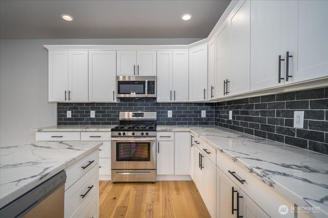 1229 SE Camano Drive, Camano Island, WA 98282