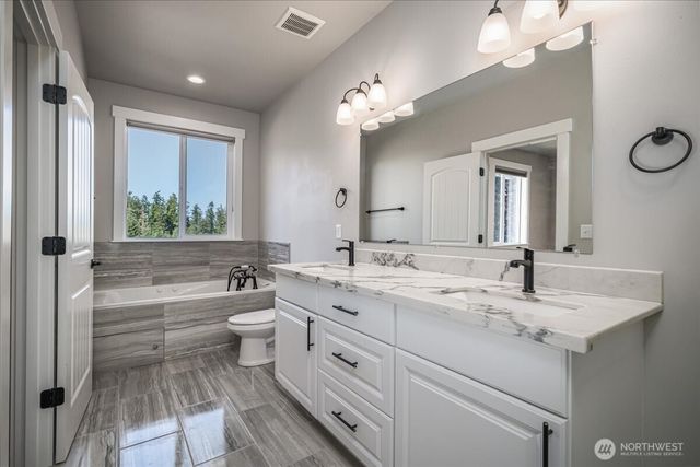 1229 SE Camano Drive, Camano Island, WA 98282