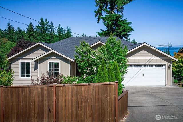 1229 SE Camano Drive, Camano Island, WA 98282
