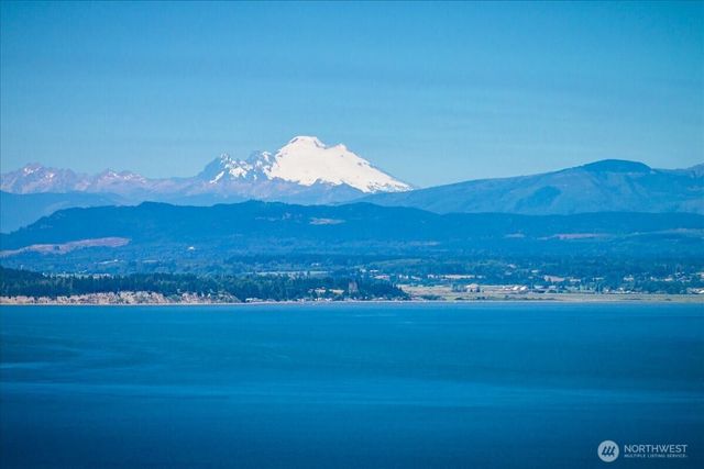 1229 SE Camano Drive, Camano Island, WA 98282