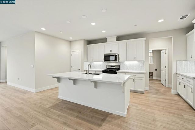 5609 Majestic Oak Way, Antioch, CA 94531