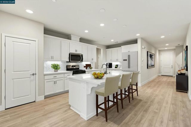 5609 Majestic Oak Way, Antioch, CA 94531