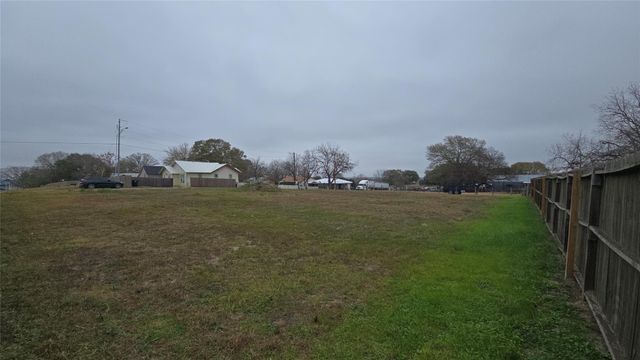 0 Clay Street, Brenham, TX 77833