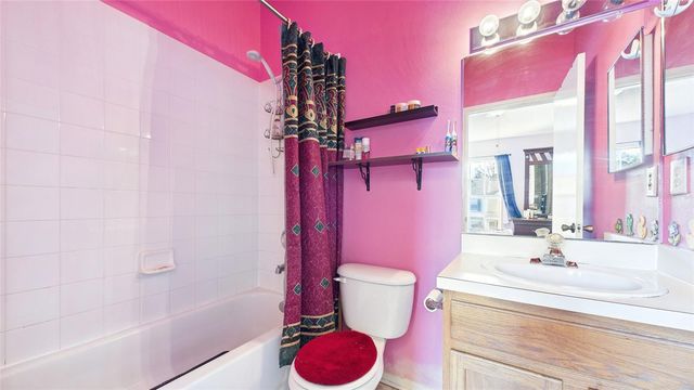 1250 REDONDO WAY, Wesley Chapel, FL 33543