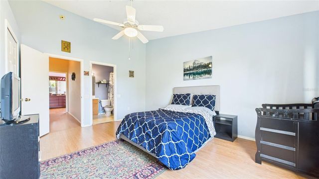 1250 REDONDO WAY, Wesley Chapel, FL 33543