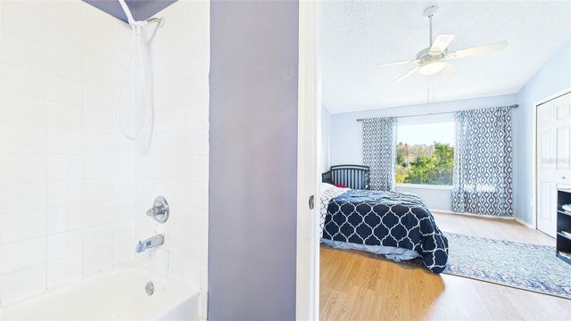 1250 REDONDO WAY, Wesley Chapel, FL 33543