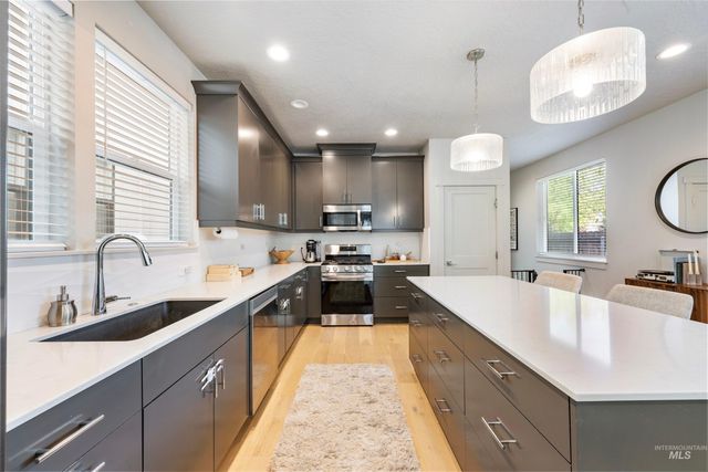 2106 N 35th Street, Boise, ID 83703